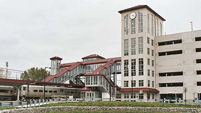 蒙特克莱尔州立大学校徽logo图片