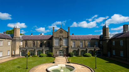 兰彼得大学图片