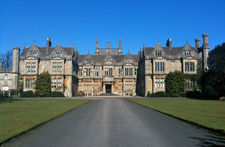 巴斯斯巴大学图片