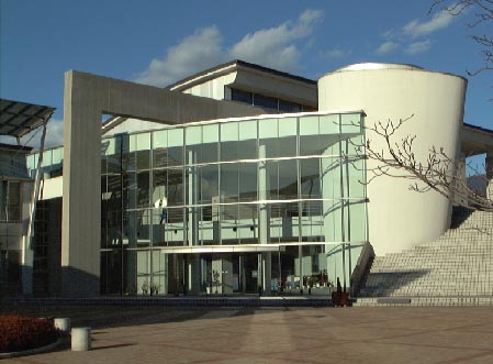 山梨大学图片