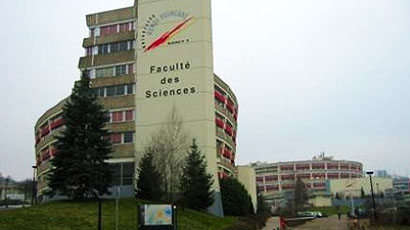 南锡第一大学图片