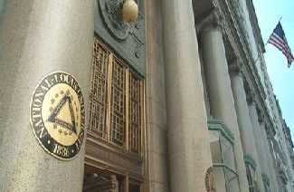 路易斯国家大学校徽logo图片