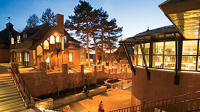 查普林学院图片