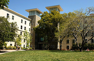 阿兹塞太平洋大学图片